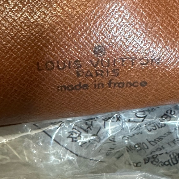 LV - Picture 2 of 13